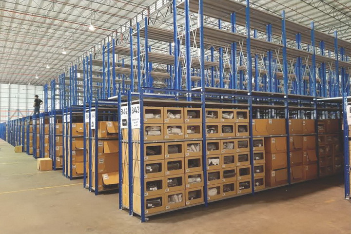 0042.jpg - Micro Rack Floor | https://installdesigns.com