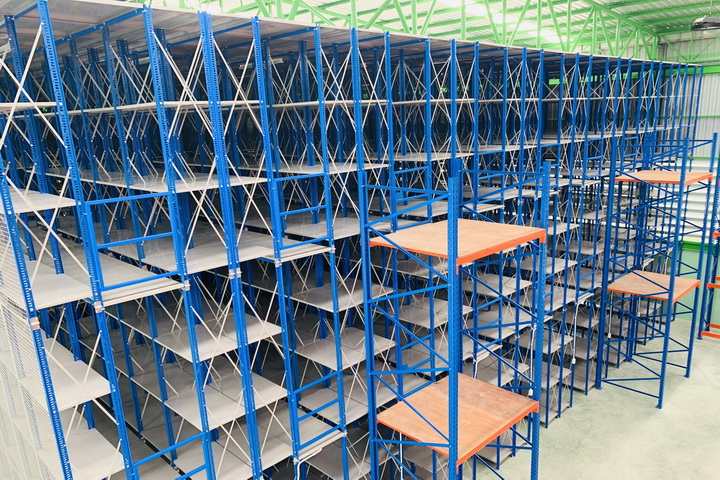 0082.jpg - Micro Rack Floor | https://installdesigns.com