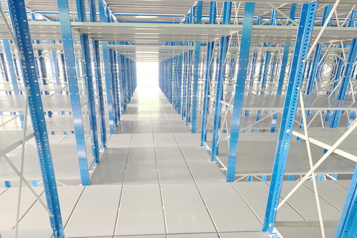 0152.jpg - Micro Rack Floor | https://installdesigns.com