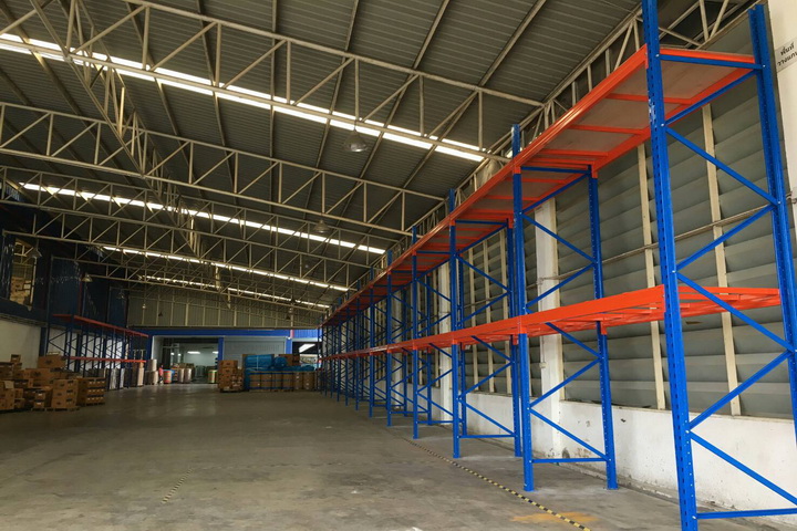 0106.jpg - Longspan Shelf | https://installdesigns.com