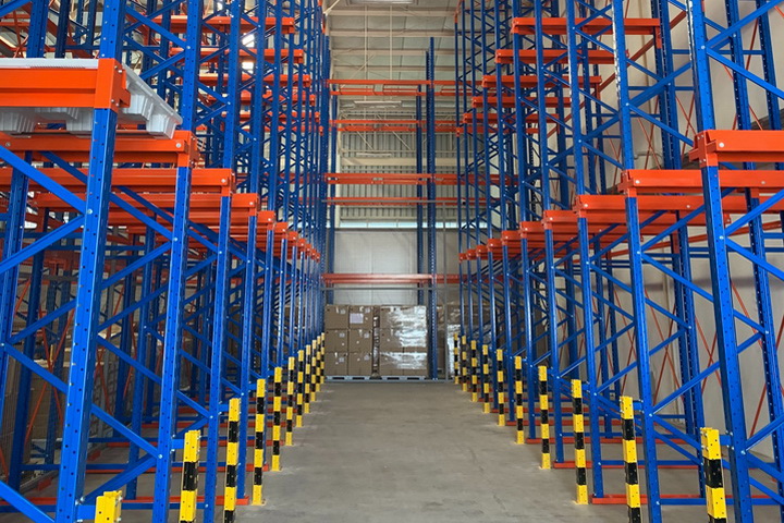 0047.jpg - Drive-in Rack | https://installdesigns.com