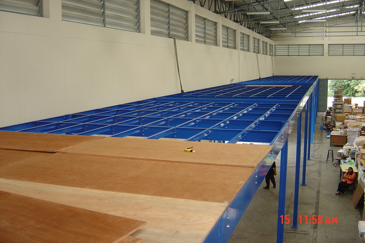 0098.jpg - Mezzanine Floor | https://installdesigns.com