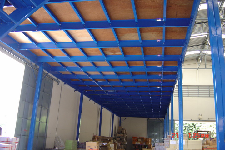 0108.jpg - Mezzanine Floor | https://installdesigns.com