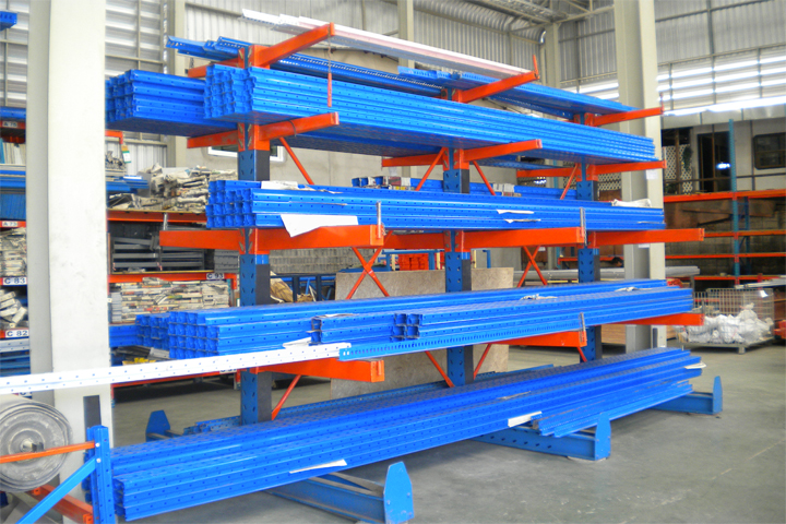 01711.jpg - Cantilever Rack | https://installdesigns.com