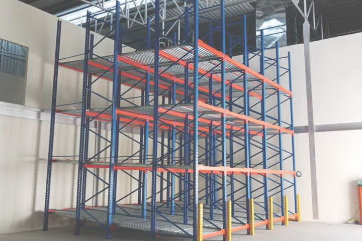 01012.jpg - Roller Rack | https://installdesigns.com