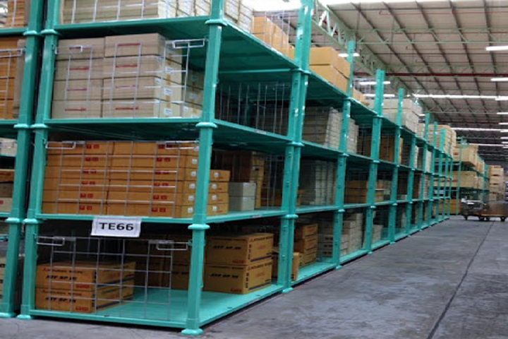 01414.jpg - Stacking Pallet | https://installdesigns.com