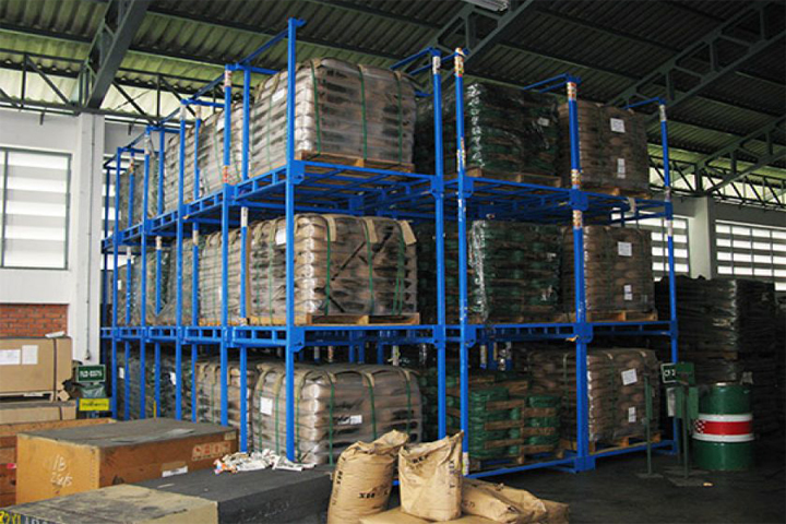 01814.jpg - Stacking Pallet | https://installdesigns.com