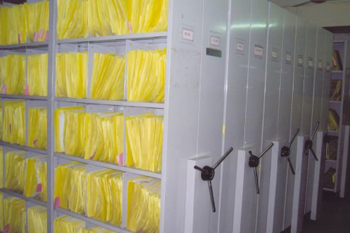 01415.jpg - Mobile Cabinet | https://installdesigns.com