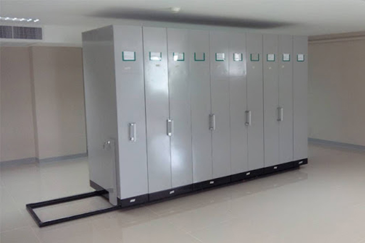 01815.jpg - Mobile Cabinet | https://installdesigns.com